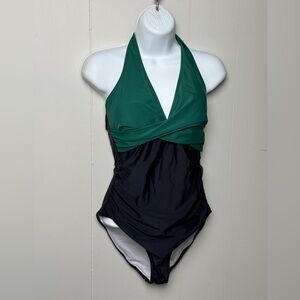 NWOT Elegant Green and Black Color-block Halter Swimsuit Crossover Top Size M